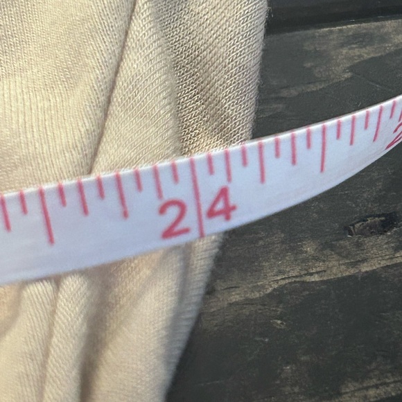 GYMSHARK cropped loose BEIGE, size oversized small - Picture 5 of 6